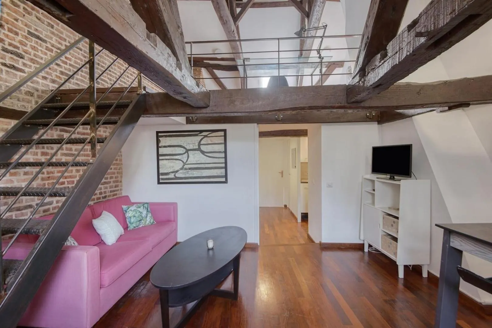 Nice Atypical Apartment, Vieux Lille Apartment