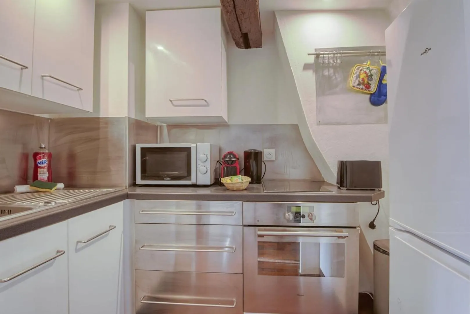 Nice Atypical Apartment, Vieux Lille 0*,
