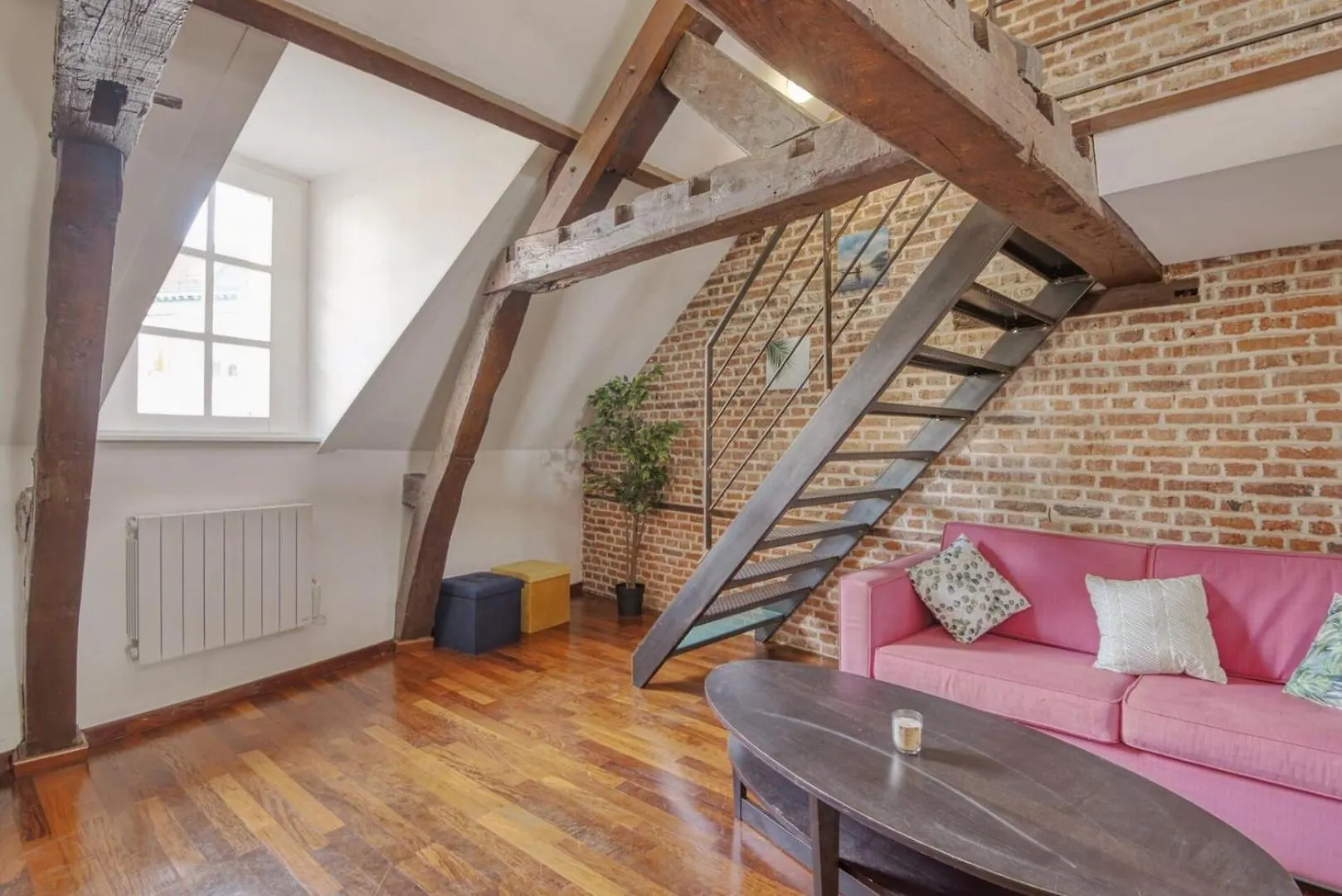 Nice Atypical Apartment, Vieux Lille Apartment