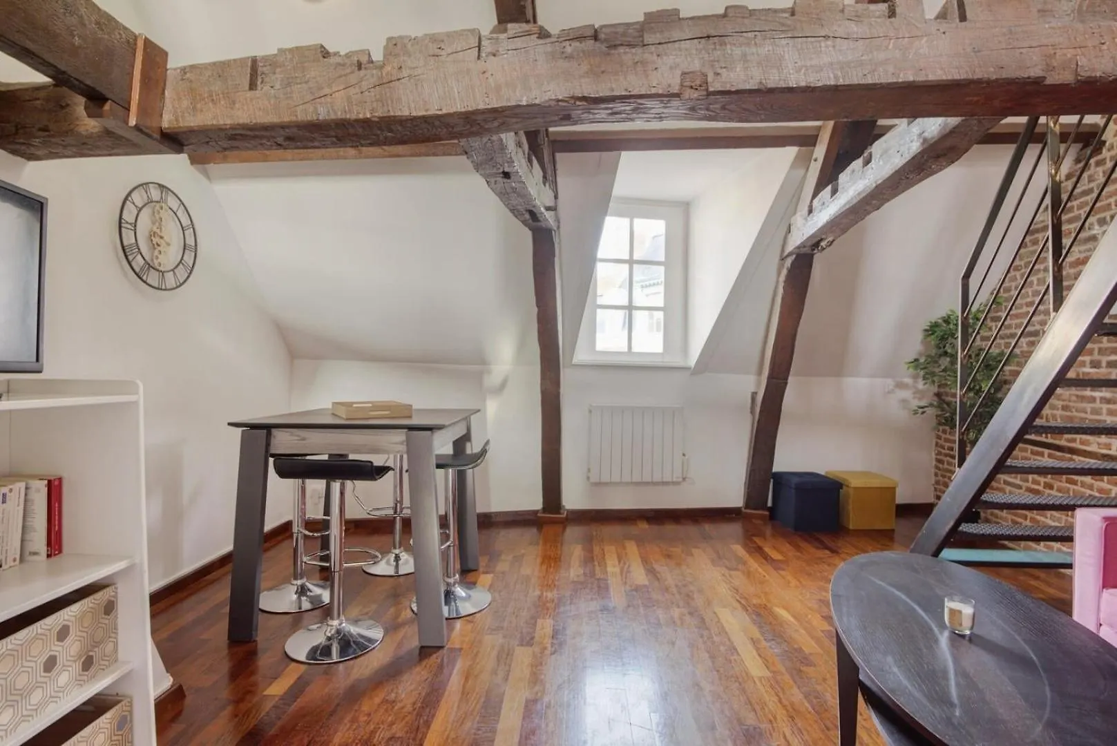 Apartmán Nice Atypical Apartment, Vieux Lille